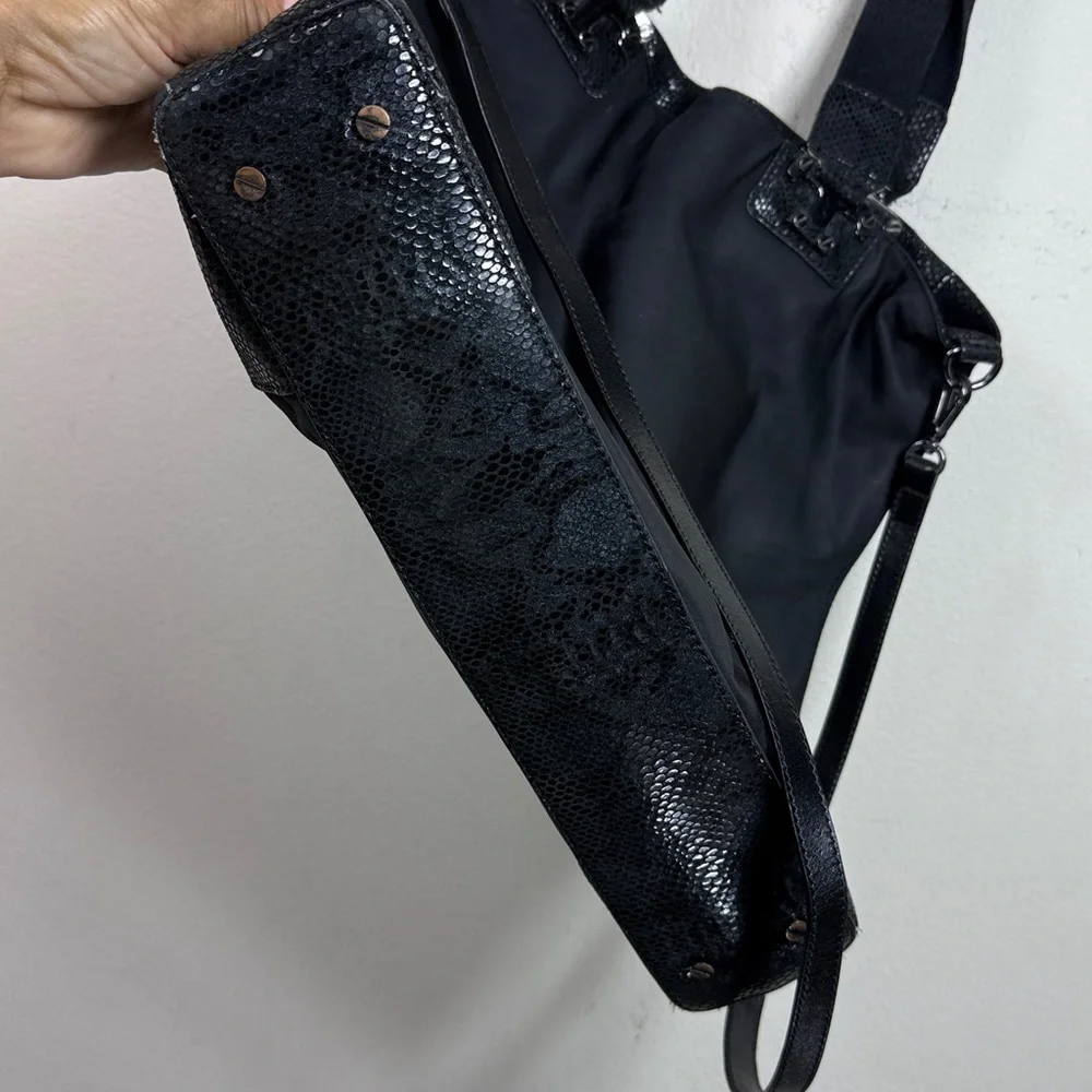 (X3) TORY BURCH NICO bag in black nylon and patent leather, large - Picture 4 of 12